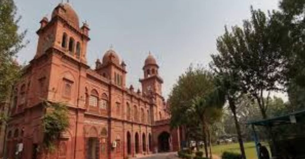 Best Universities in Pakistan 