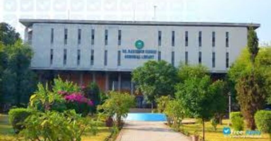 Best Universities in Pakistan