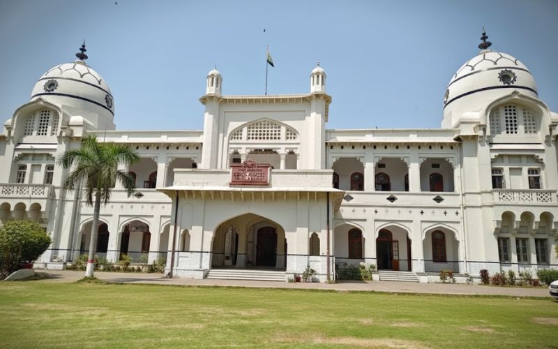 King Edward Medical University